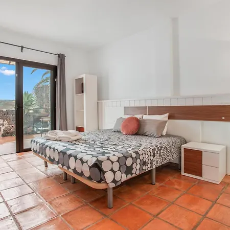 וילה Sosha - Carpe Mundi *