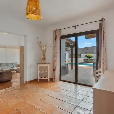 Sosha - Carpe Mundi לה אוליבה